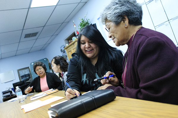 Zuni students shadow local mentors